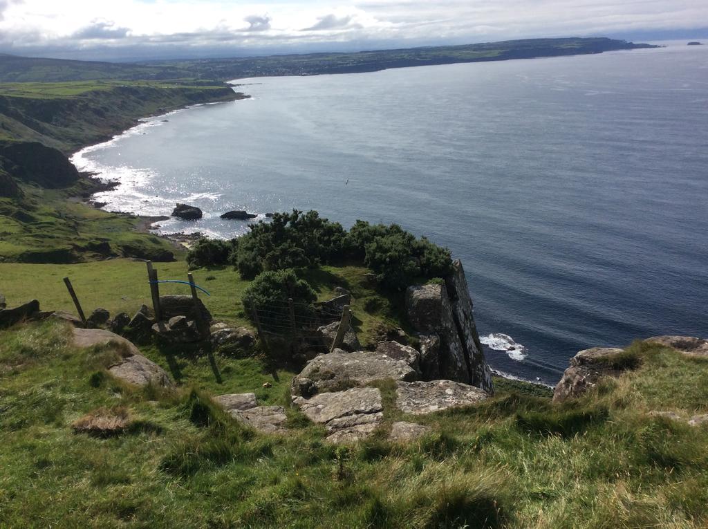 Corratavey Guest Accommodation Ballycastle Buitenkant foto
